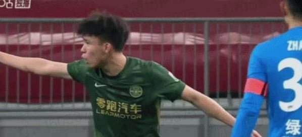 09前场全明星 三个王钰栋+-级别有什么问题？