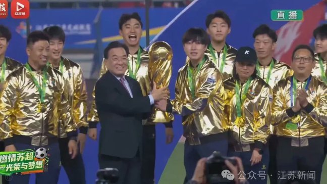 南通VS泰州首发：程鑫PK李光文，叶道驰首发