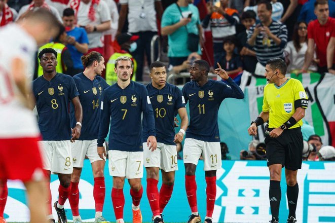 法国队对阵FIFA前10进球榜：姆巴佩18球断档第一，本泽马8球