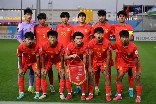 留洋少年：西班牙赛场比国少更拼？