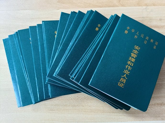 韩鹏专注沉淀，备战职业级教练证