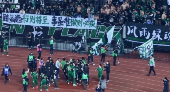 唐田硬仗证明实力，泽卡回归提振军心